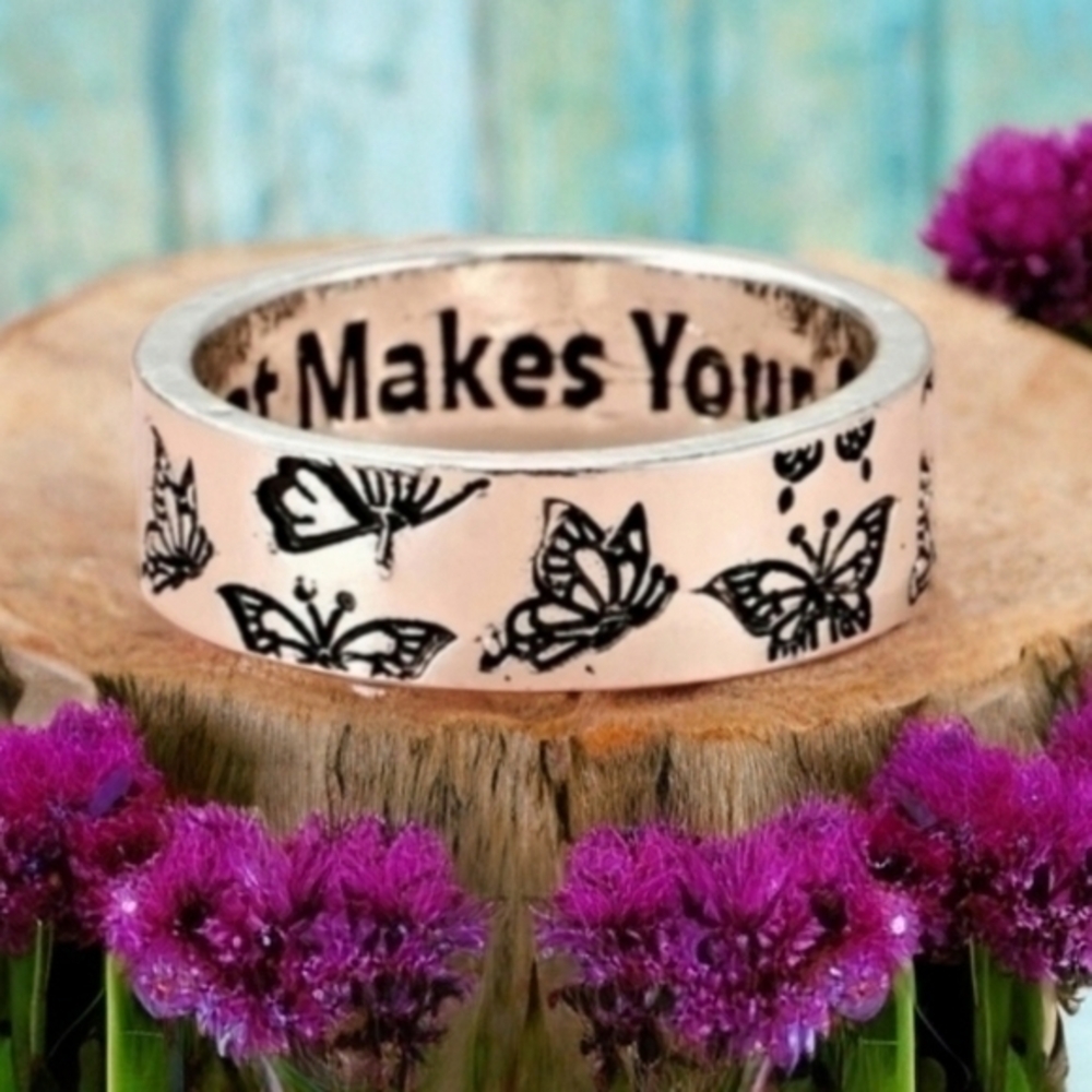 MODCLOTH DANCING BUTTERFLIES RING SZ 8